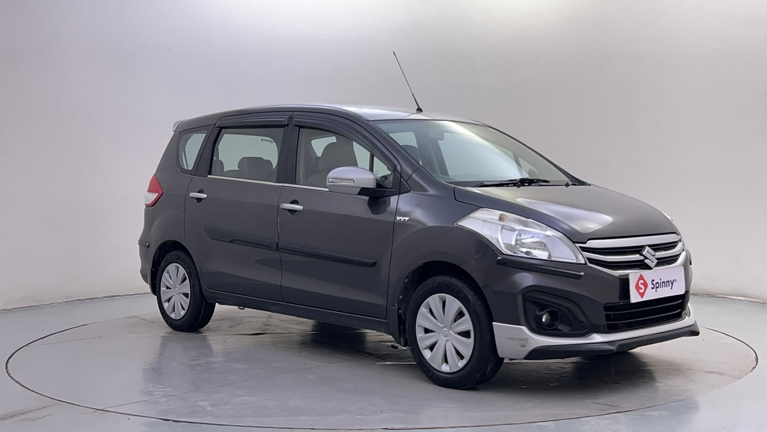 Used 2017 Maruti Suzuki Ertiga VXI Petrol Manual exterior RIGHT FRONT CORNER VIEW