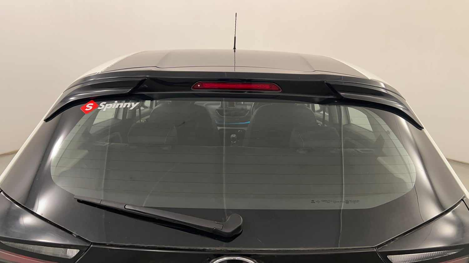 Used 2023 Tata Altroz XZA Plus Petrol Petrol Automatic exterior BACK WINDSHIELD VIEW