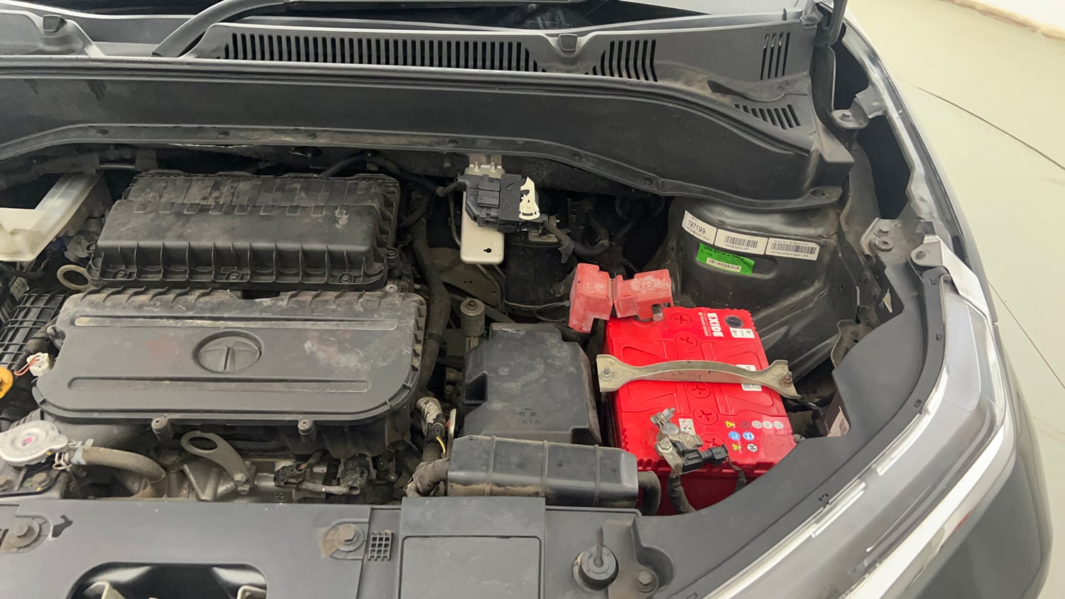 Used 2023 Tata Punch Accomplished MT Petrol Manual engine ENGINE LEFT SIDE VIEW