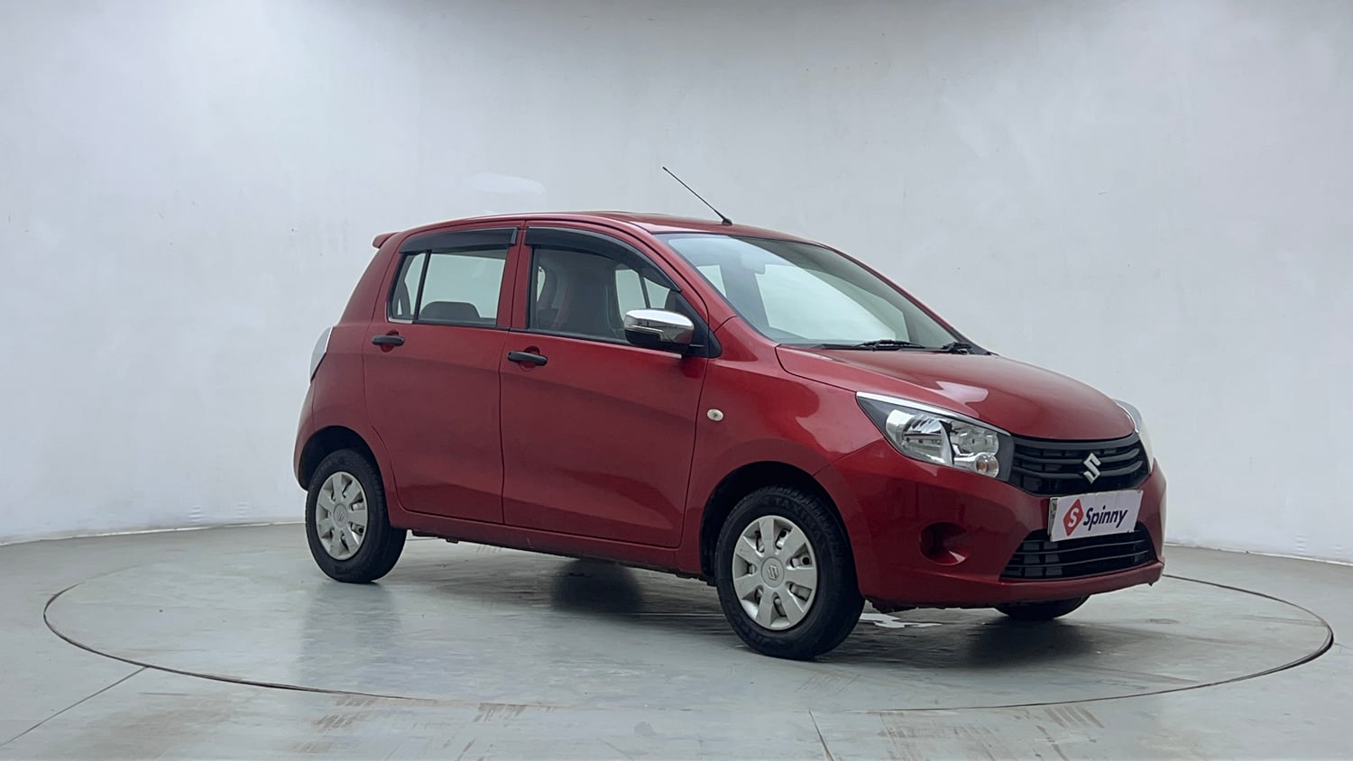 Used 2014 Maruti Suzuki Celerio LXi Petrol Manual exterior RIGHT FRONT CORNER VIEW