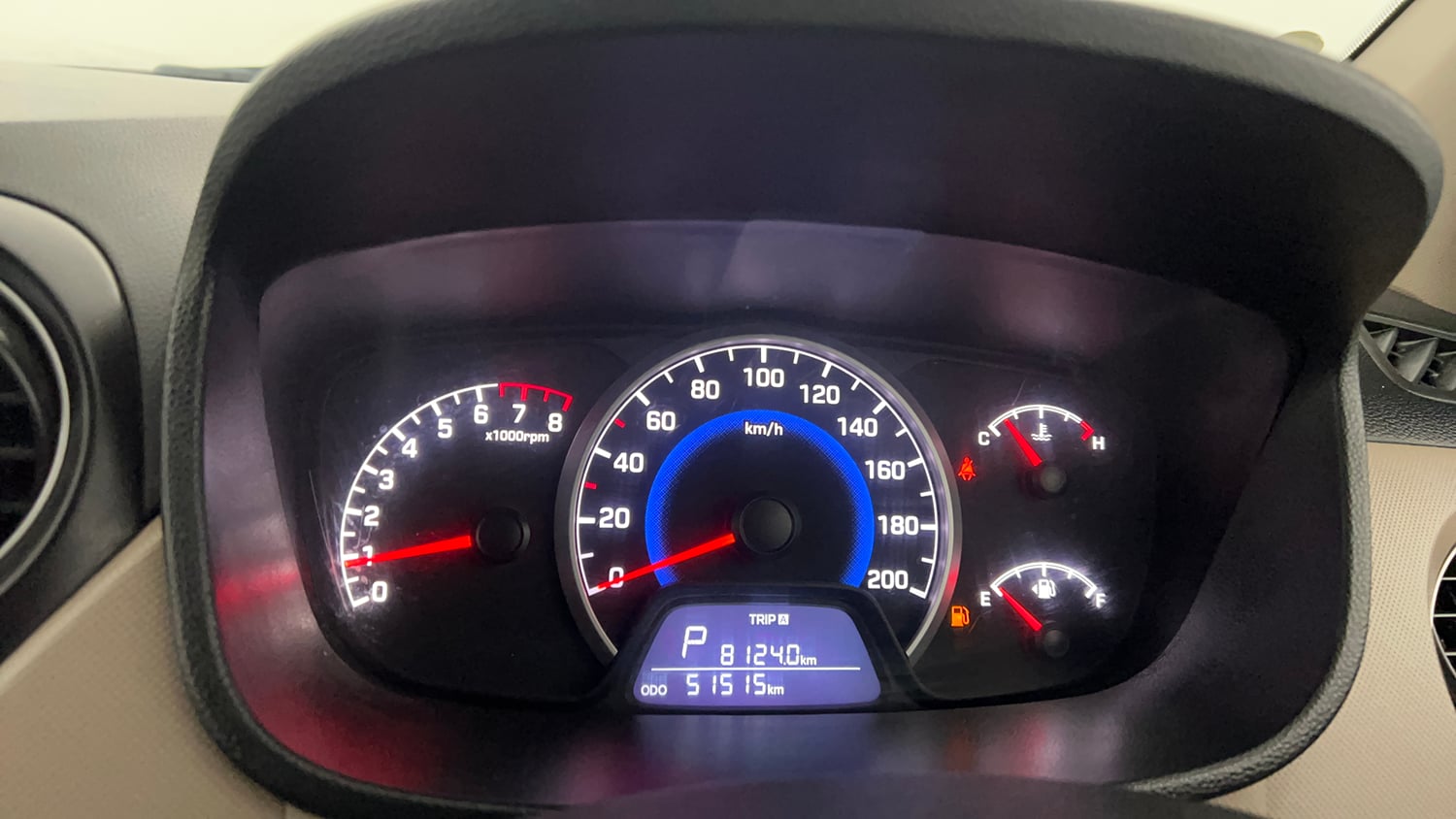 Used 2019 Hyundai Grand i10 Sportz AT 1.2 Kappa VTVT Petrol Automatic interior CLUSTERMETER VIEW
