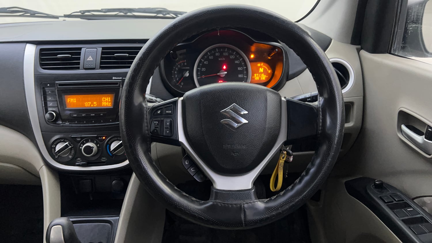 Used 2015 Maruti Suzuki Celerio ZXi AMT Petrol Automatic interior STEERING VIEW