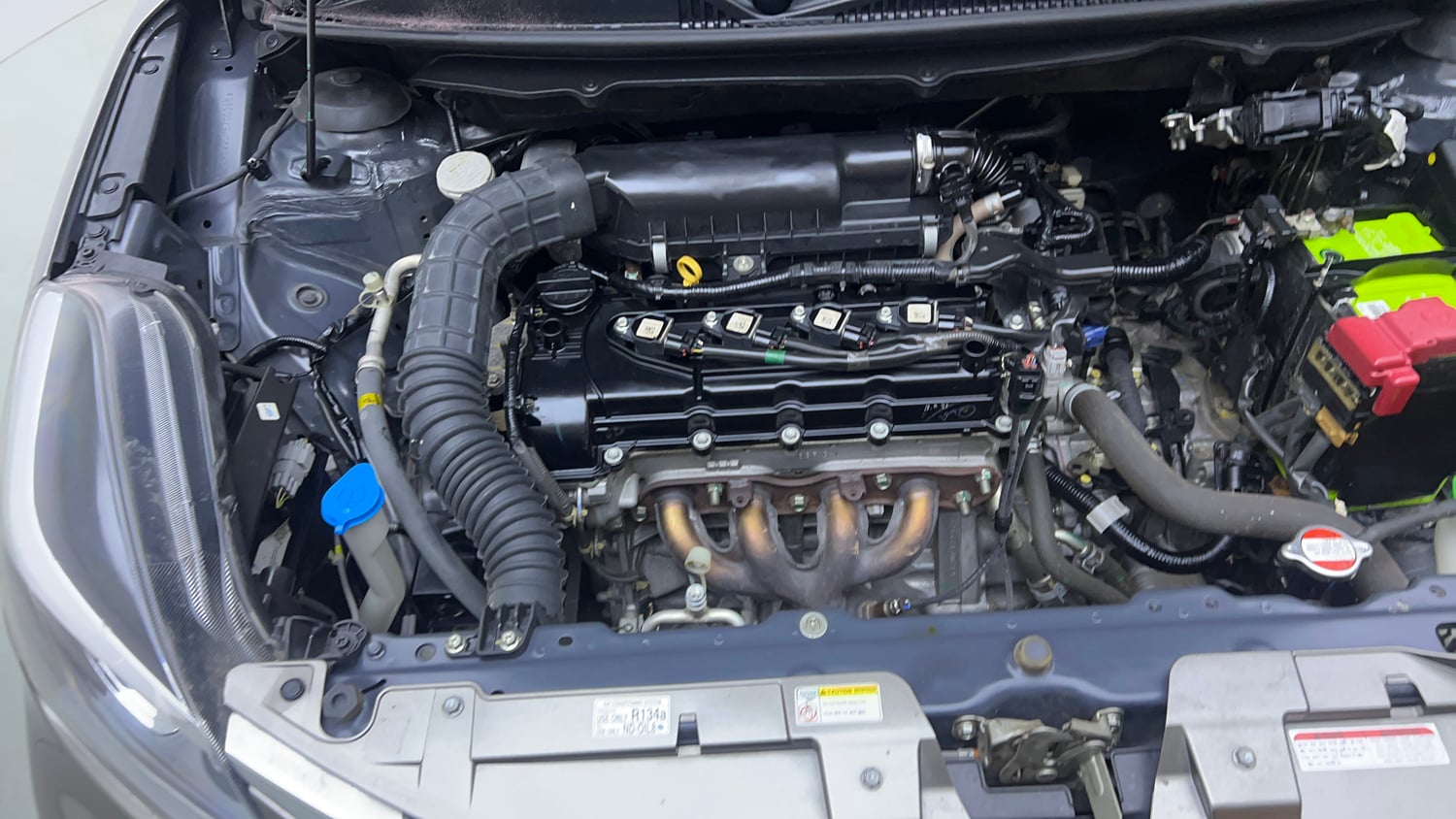 Used 2021 Maruti Suzuki Baleno Zeta Automatic Petrol Automatic engine ENGINE RIGHT SIDE VIEW