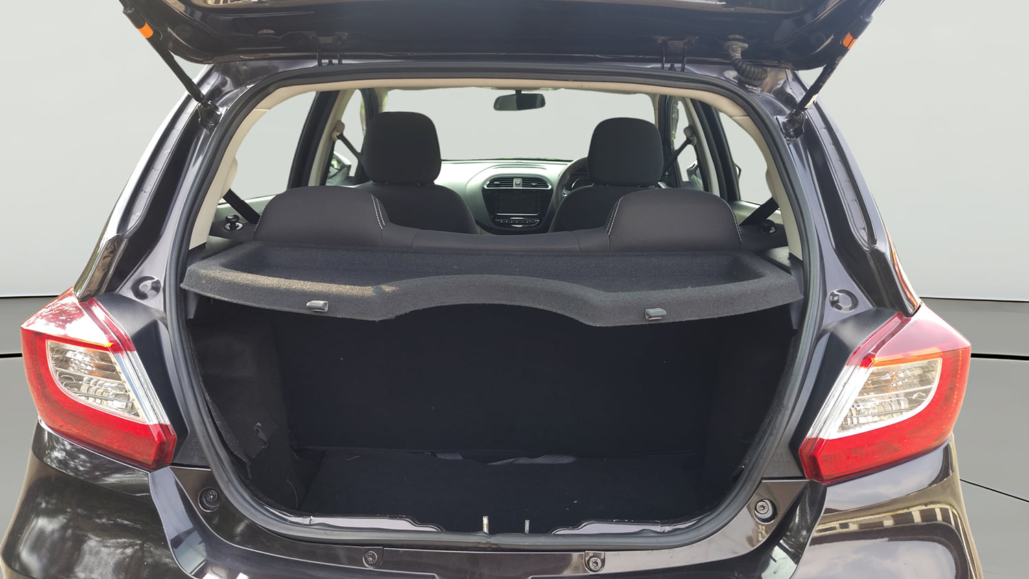 Used 2022 Tata Tiago XZ Plus Petrol Manual interior DICKY INSIDE VIEW