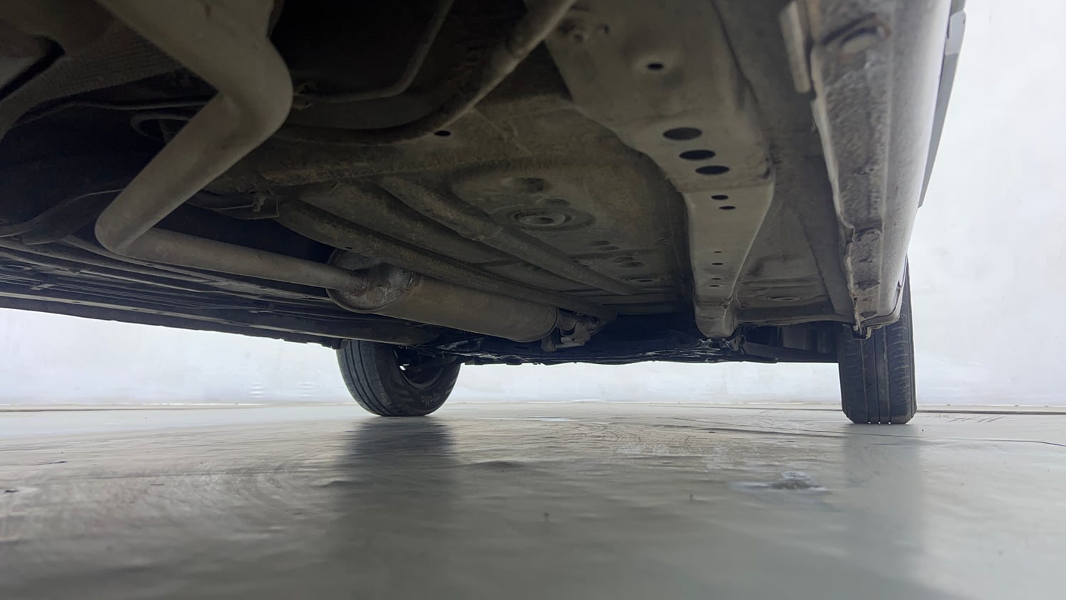 Used 2019 Maruti Suzuki Wagon R ZXi 1.2 Petrol Manual extra REAR RIGHT UNDERBODY VIEW