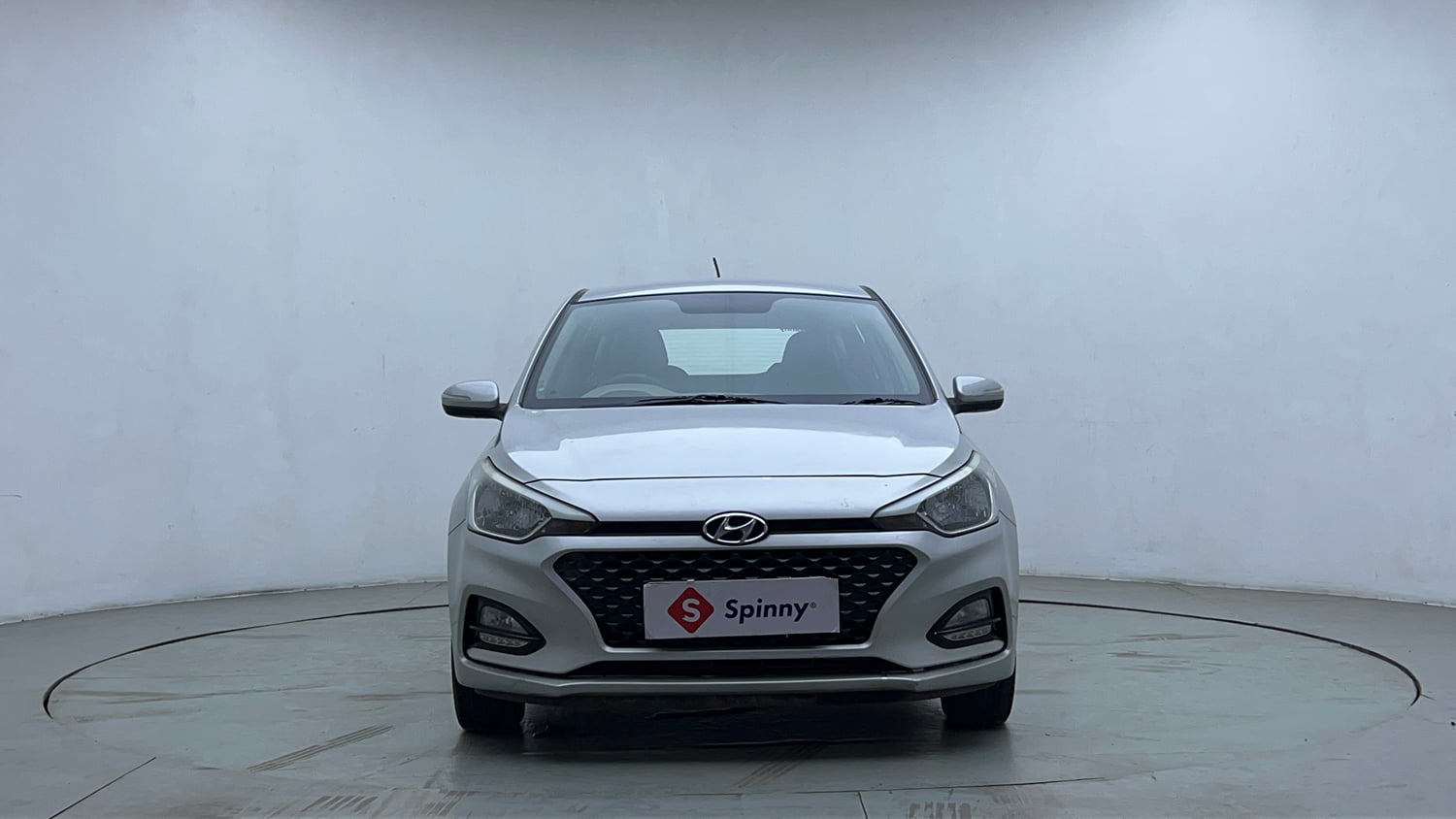 Used 2018 Hyundai Elite i20 Asta 1.2 Petrol Manual exterior FRONT VIEW