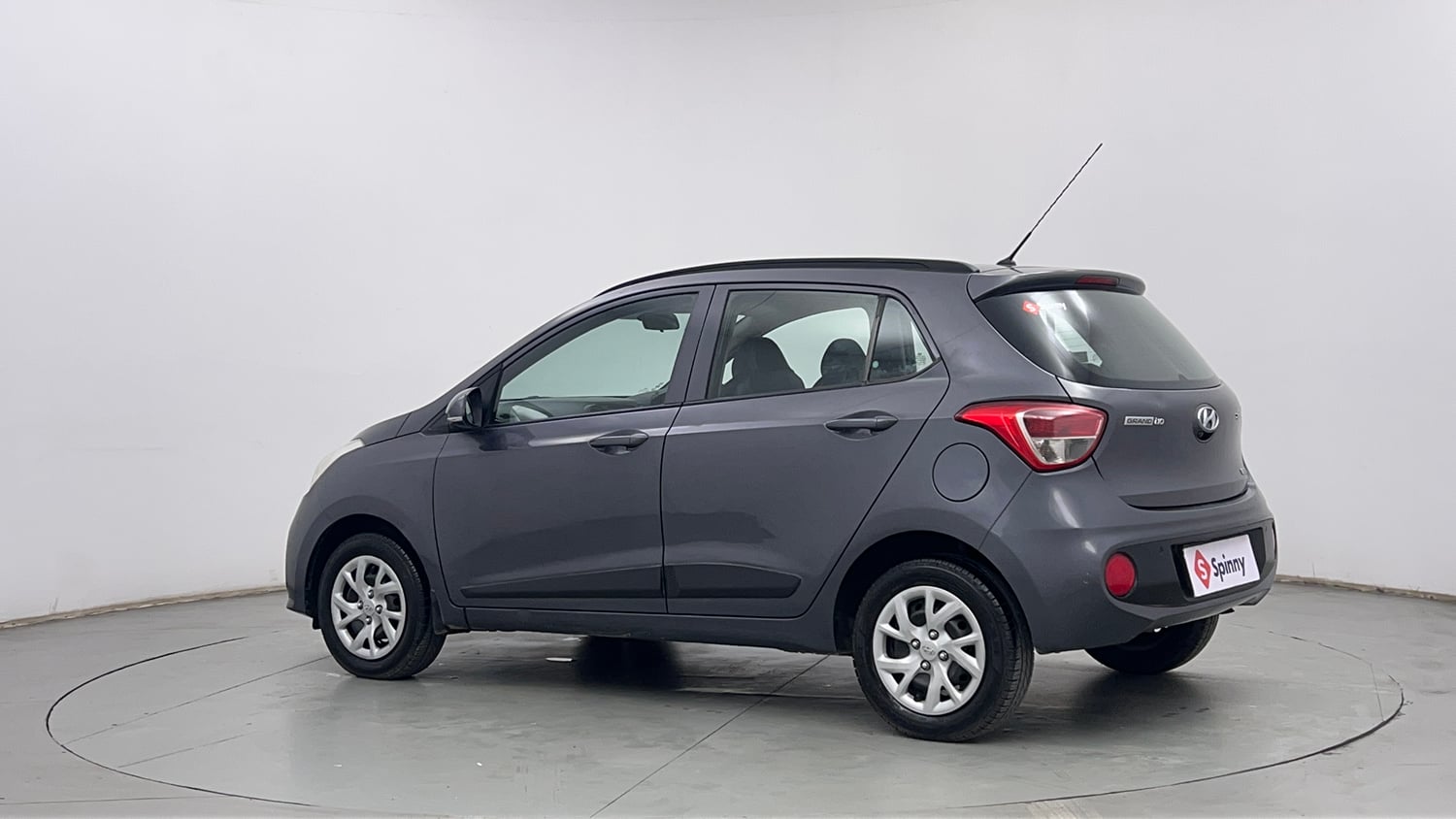 Used 2018 Hyundai Grand i10 Sportz (O) U2 1.2 CRDi Diesel Manual exterior LEFT REAR CORNER VIEW