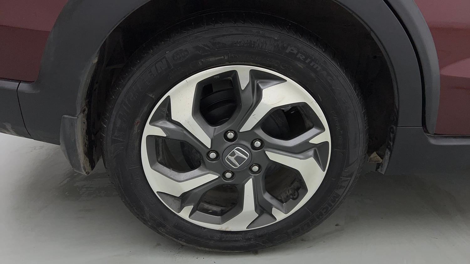 Used 2016 Honda BR-V V CVT Petrol Petrol Automatic tyres RIGHT REAR TYRE RIM VIEW