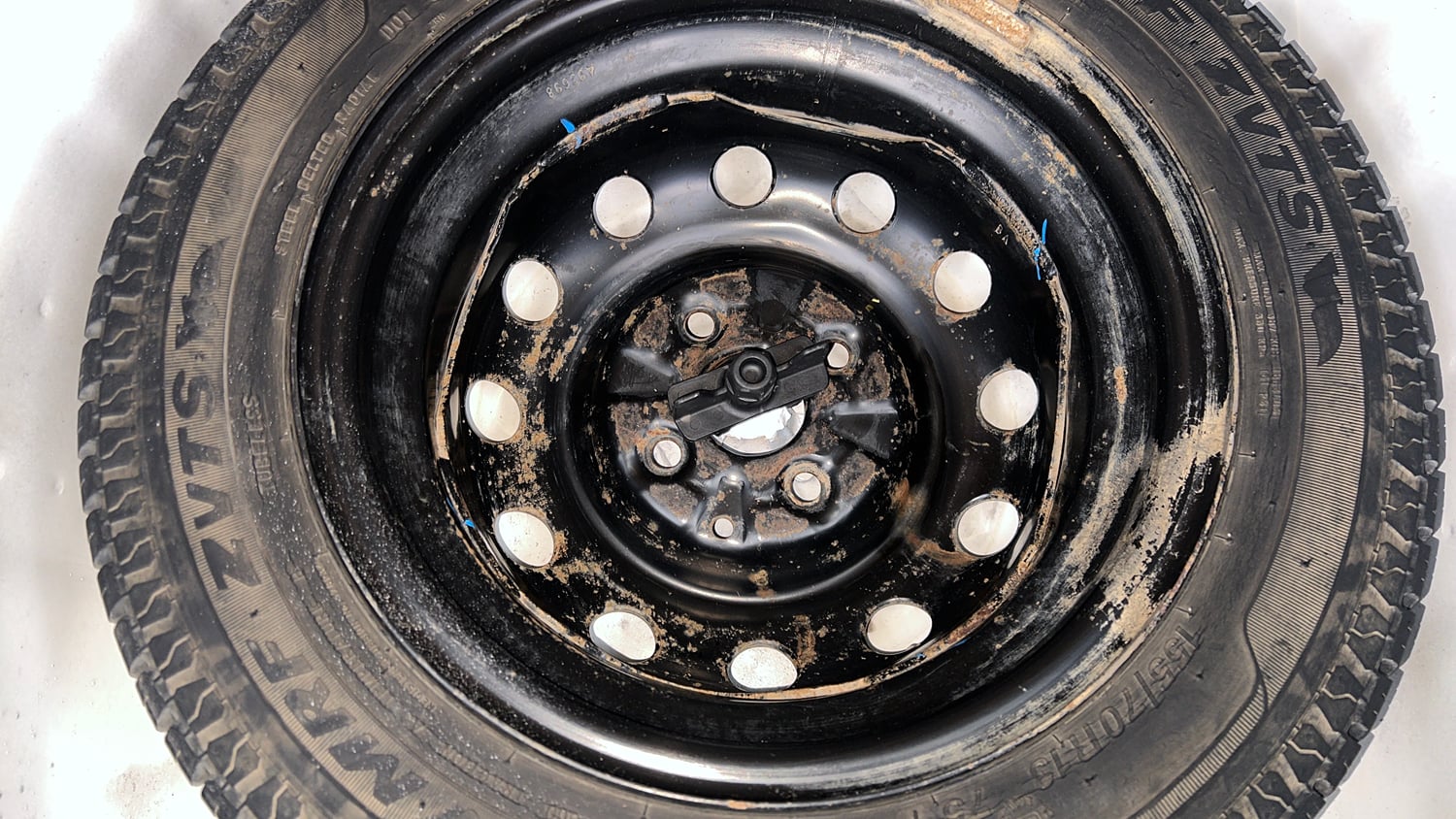 Used 2019 Hyundai Eon Magna + Petrol Manual tyres SPARE TYRE VIEW