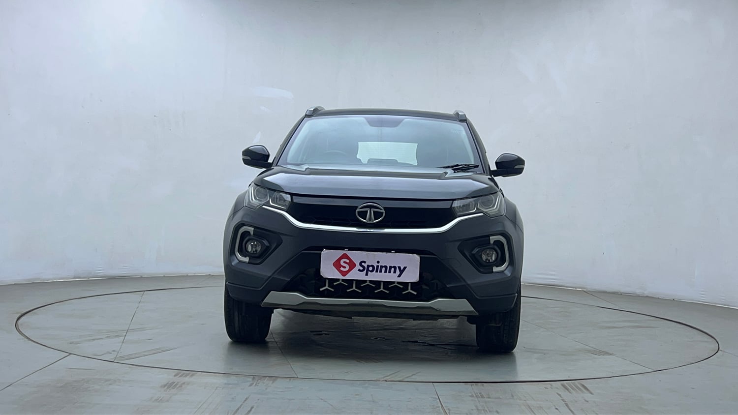 Used 2020 Tata Nexon XZ Plus (O) Petrol Manual exterior FRONT VIEW