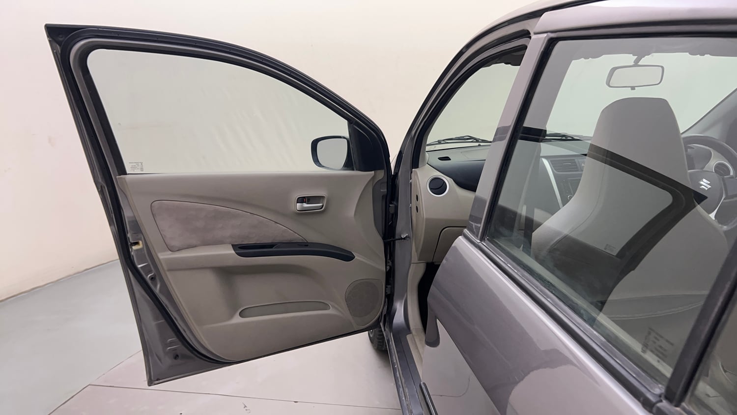 Used 2015 Maruti Suzuki Celerio ZXi AMT Petrol Automatic interior LEFT FRONT DOOR OPEN VIEW