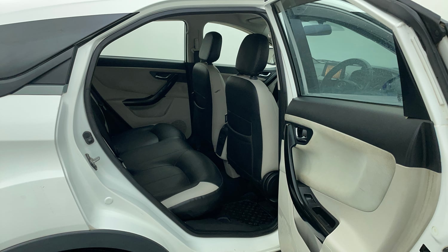 Used 2021 Tata Nexon XZ Petrol Manual interior RIGHT SIDE REAR DOOR CABIN VIEW