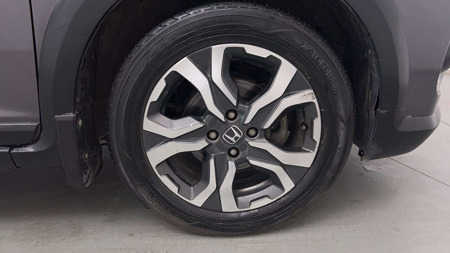 Used 2019 Honda WR-V VX MT Diesel Diesel Manual tyres RIGHT FRONT TYRE RIM VIEW