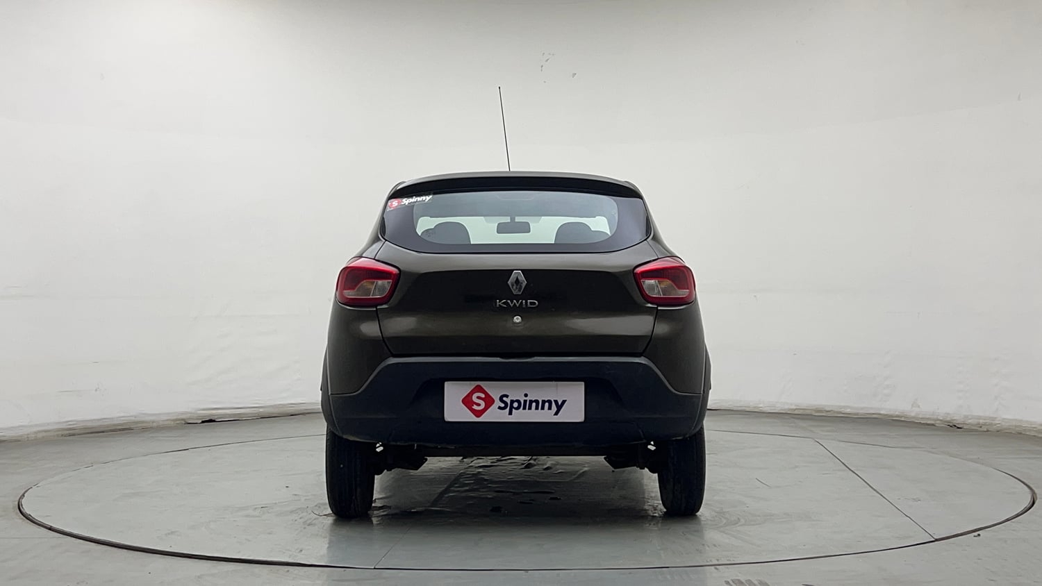 Used 2016 Renault Kwid RXT CNG (Outside Fitted) Cng Manual exterior BACK VIEW