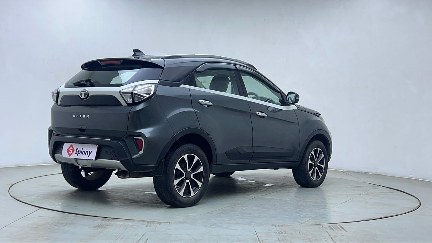 Used 2020 Tata Nexon XZ Plus (O) Petrol Manual exterior RIGHT REAR CORNER VIEW