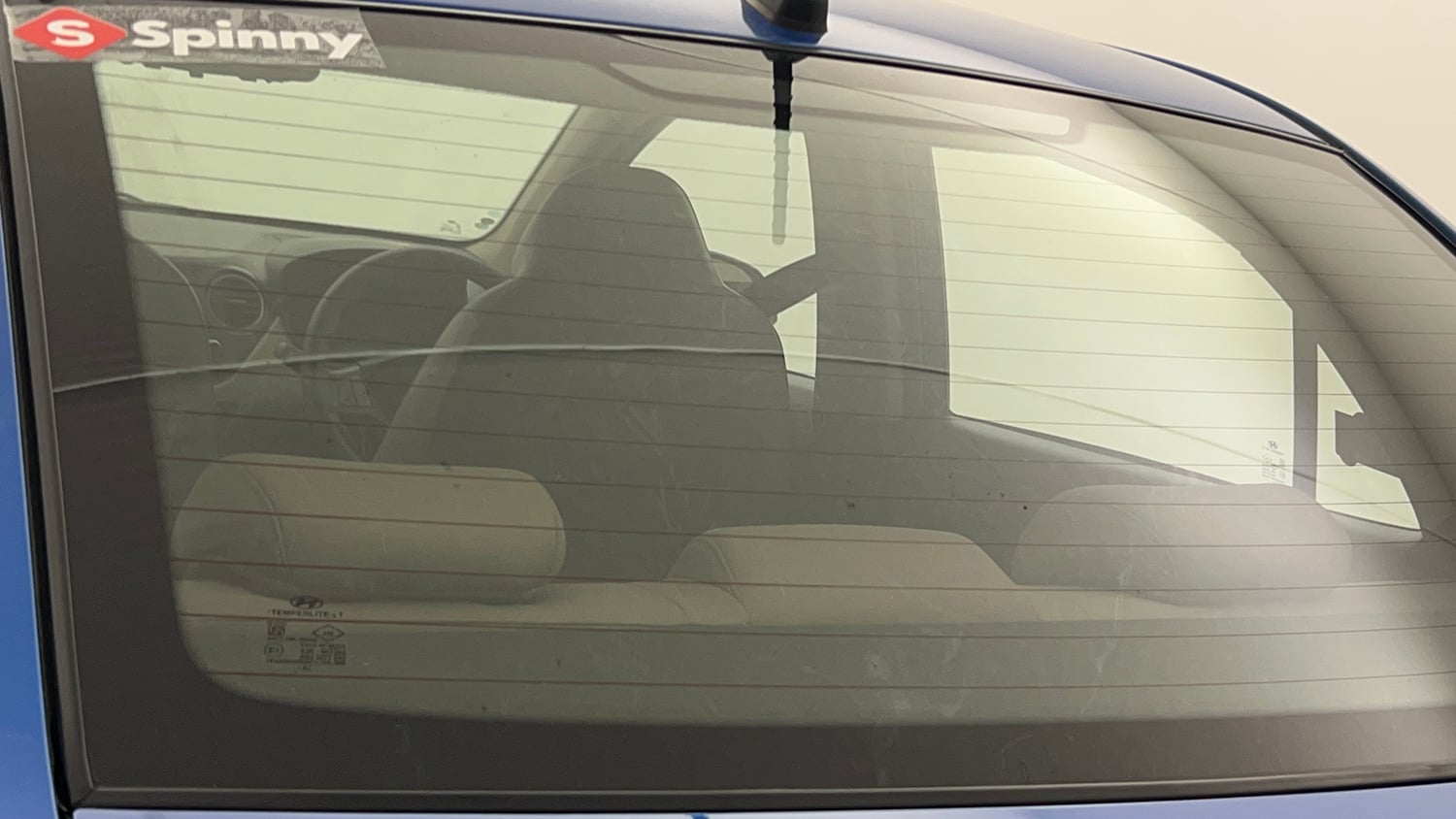 Used 2019 Hyundai Xcent S Petrol Manual top_features Rear defogger