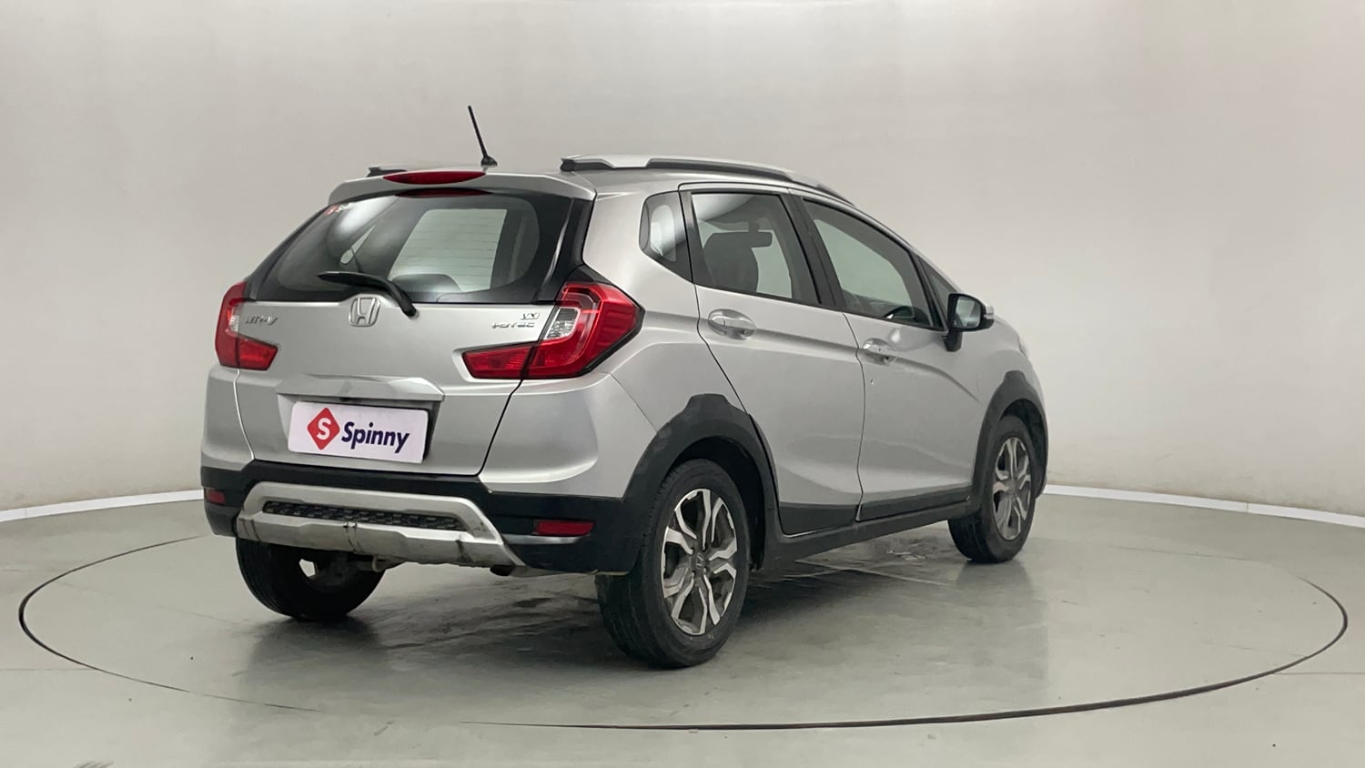 Used 2017 Honda WR-V VX MT Diesel Diesel Manual exterior RIGHT REAR CORNER VIEW