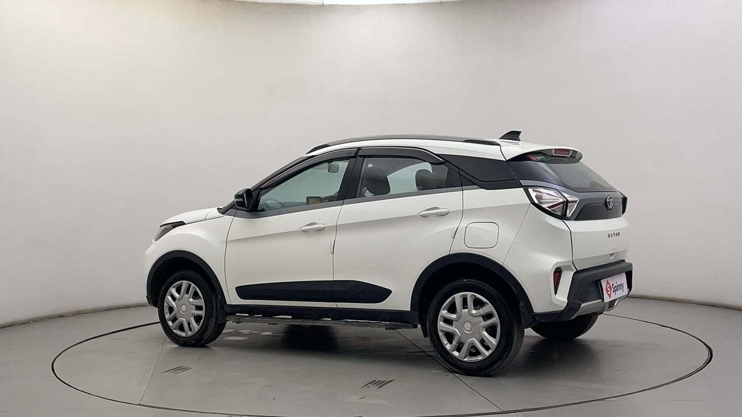 Used 2021 Tata Nexon XZ Petrol Manual exterior LEFT REAR CORNER VIEW