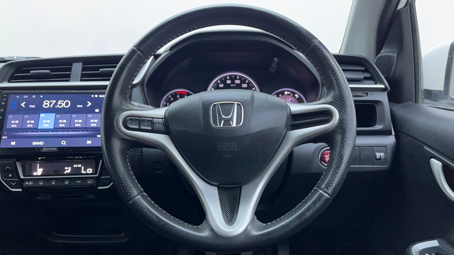 Used 2017 Honda BR-V VX Diesel Diesel Manual interior STEERING VIEW