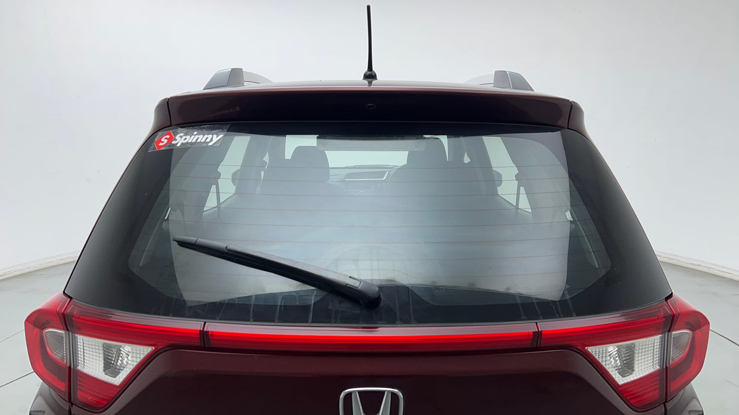 Used 2016 Honda BR-V V CVT Petrol Petrol Automatic exterior BACK WINDSHIELD VIEW