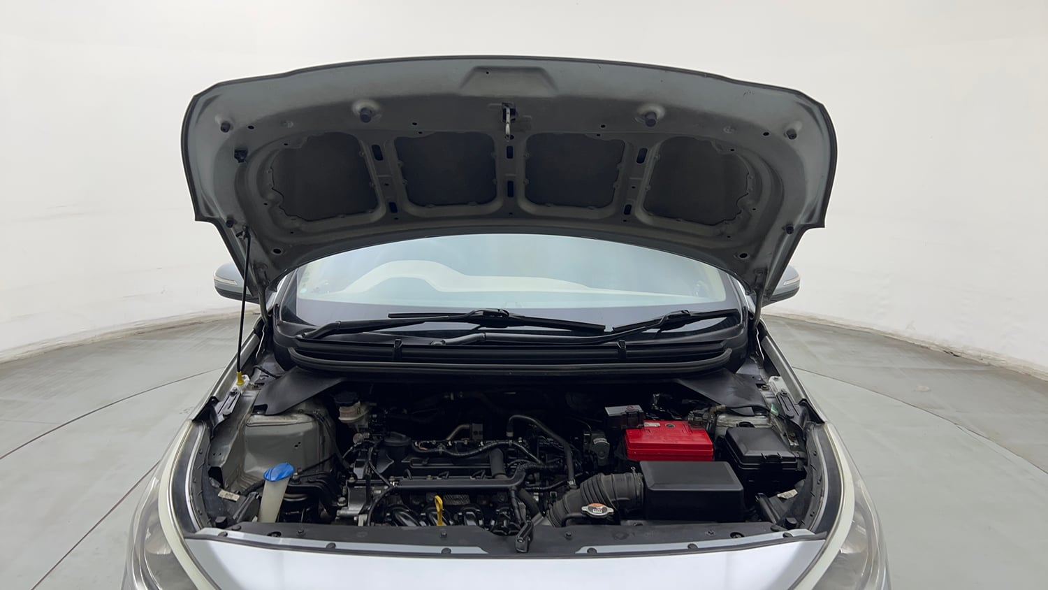 Used 2019 Hyundai Elite i20 Sportz Plus 1.2 Petrol Manual engine ENGINE & BONNET OPEN FRONT VIEW