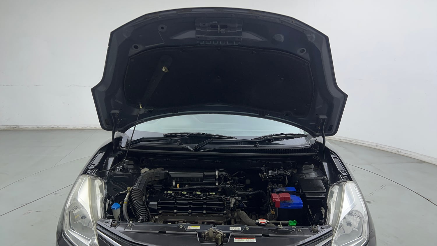 Used 2018 Maruti Suzuki Baleno Zeta 1.2 AT Petrol Automatic engine ENGINE & BONNET OPEN FRONT VIEW
