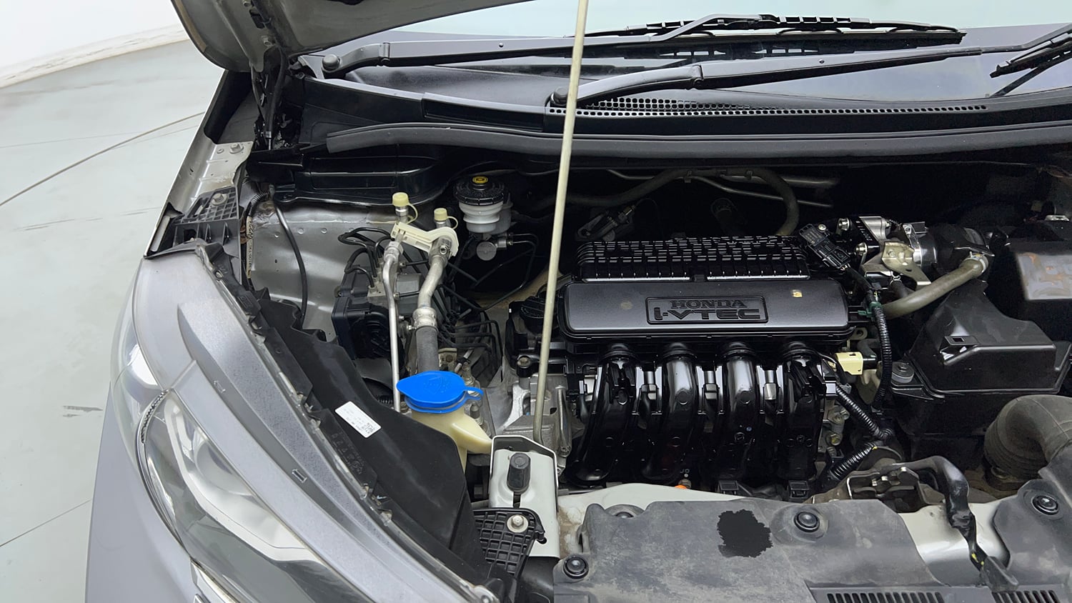 Used 2022 Honda WR-V VX MT Petrol Petrol Manual engine ENGINE RIGHT SIDE VIEW
