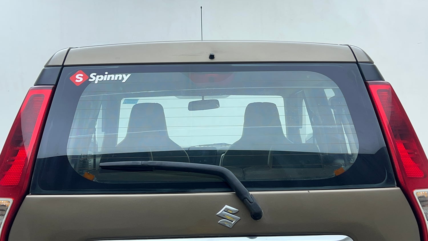 Used 2019 Maruti Suzuki Wagon R ZXi 1.2 Petrol Manual top_features Rear wiper