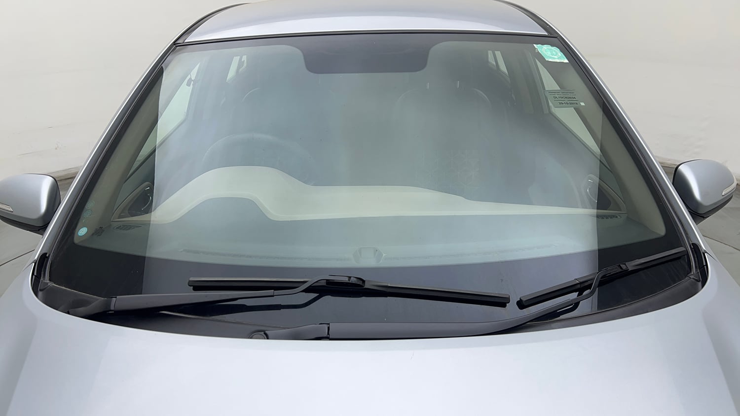 Used 2019 Hyundai Elite i20 Sportz Plus 1.2 Petrol Manual exterior FRONT WINDSHIELD VIEW