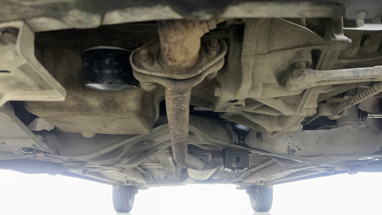 Used 2014 Maruti Suzuki Celerio LXi Petrol Manual extra FRONT LEFT UNDERBODY VIEW