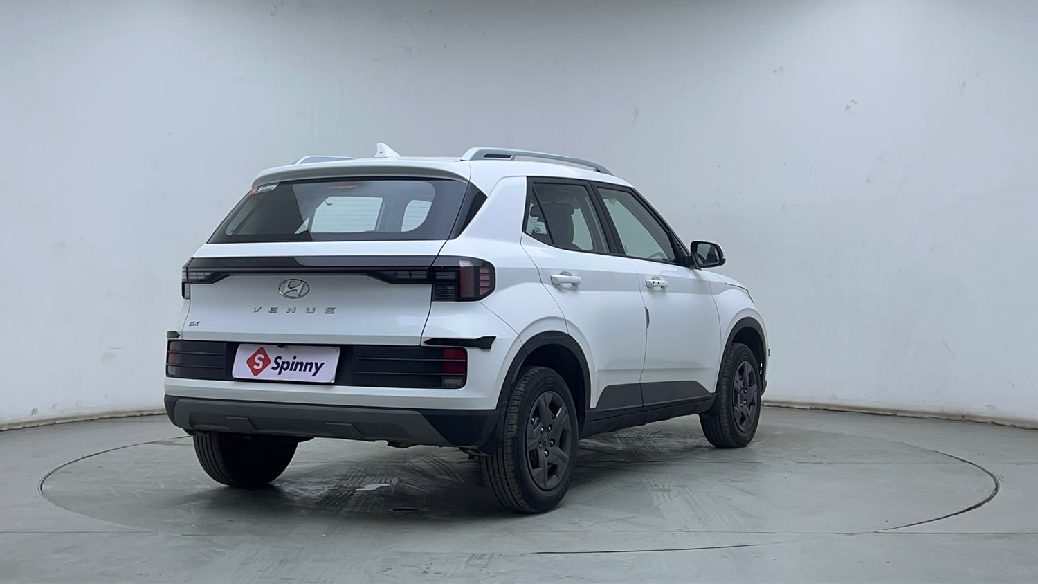 Used 2025 Hyundai Venue SX 1.2 Petrol Petrol Manual exterior RIGHT REAR CORNER VIEW