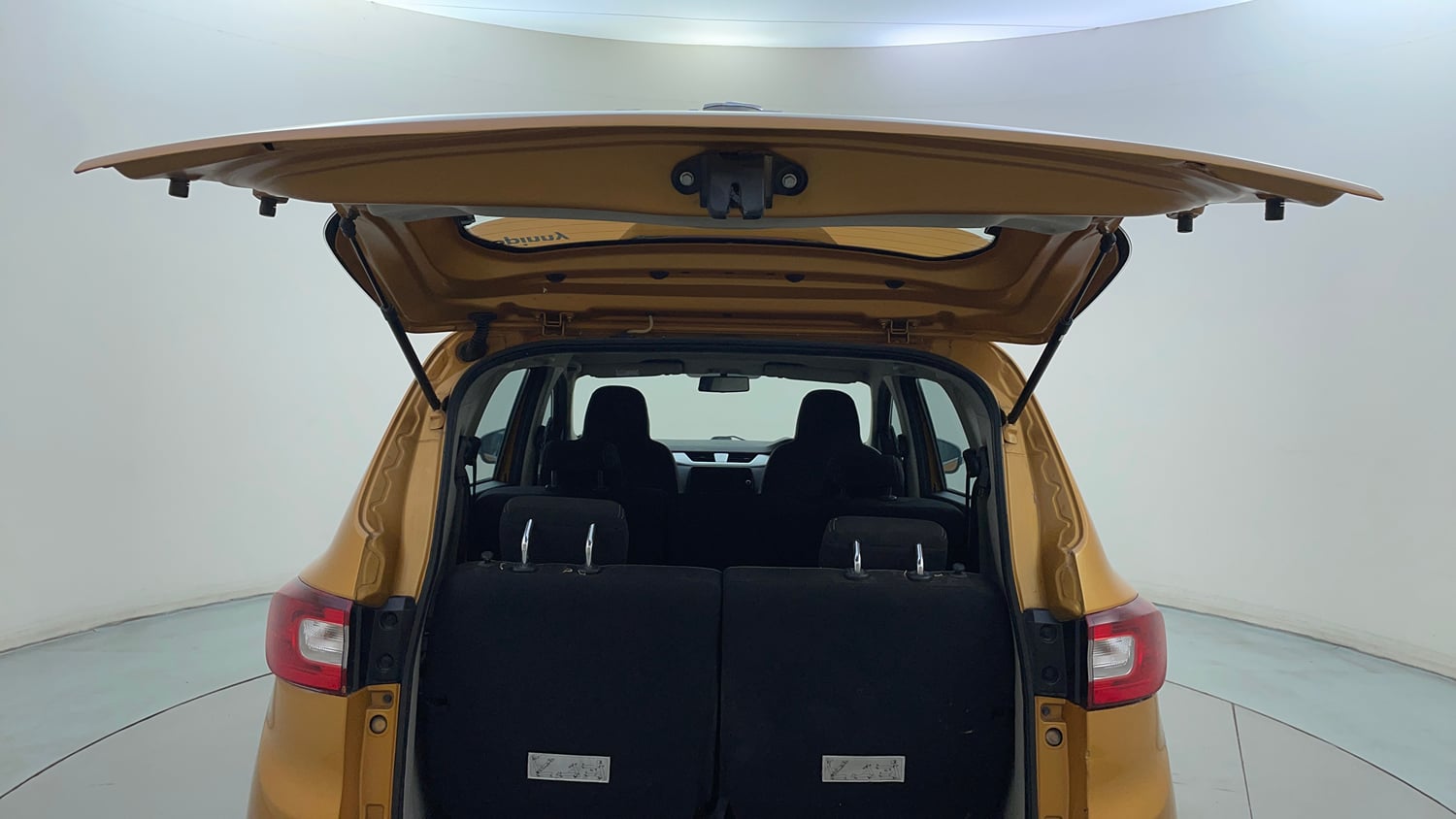 Used 2020 Renault Triber RXZ EASY-R AMT Petrol Automatic interior DICKY DOOR OPEN VIEW