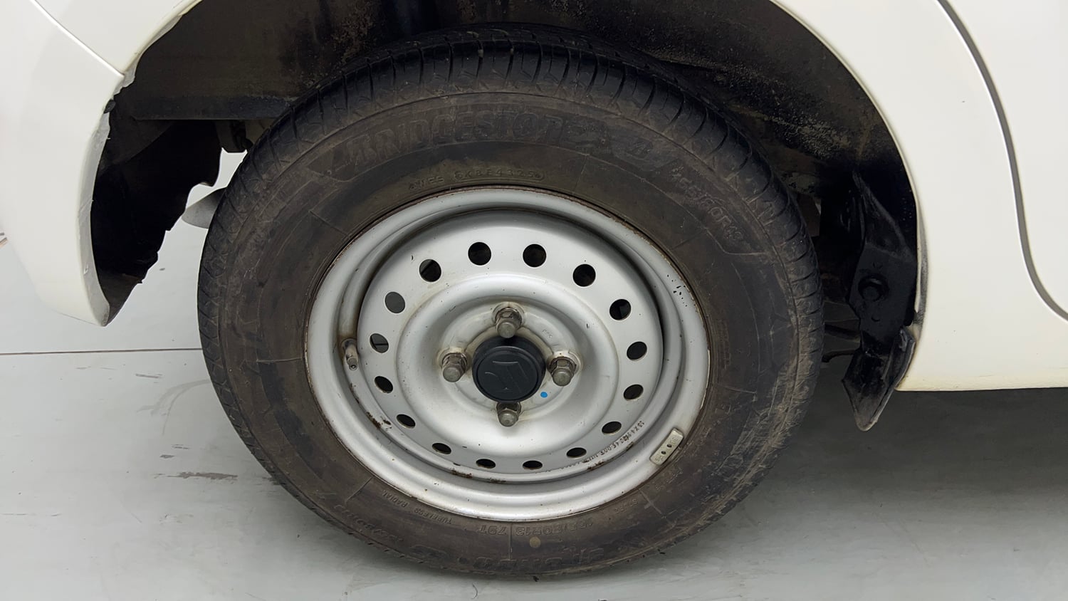 Used 2022 Maruti Suzuki Wagon R LXi (O) 1.0 CNG Cng Manual tyres RIGHT REAR TYRE RIM VIEW