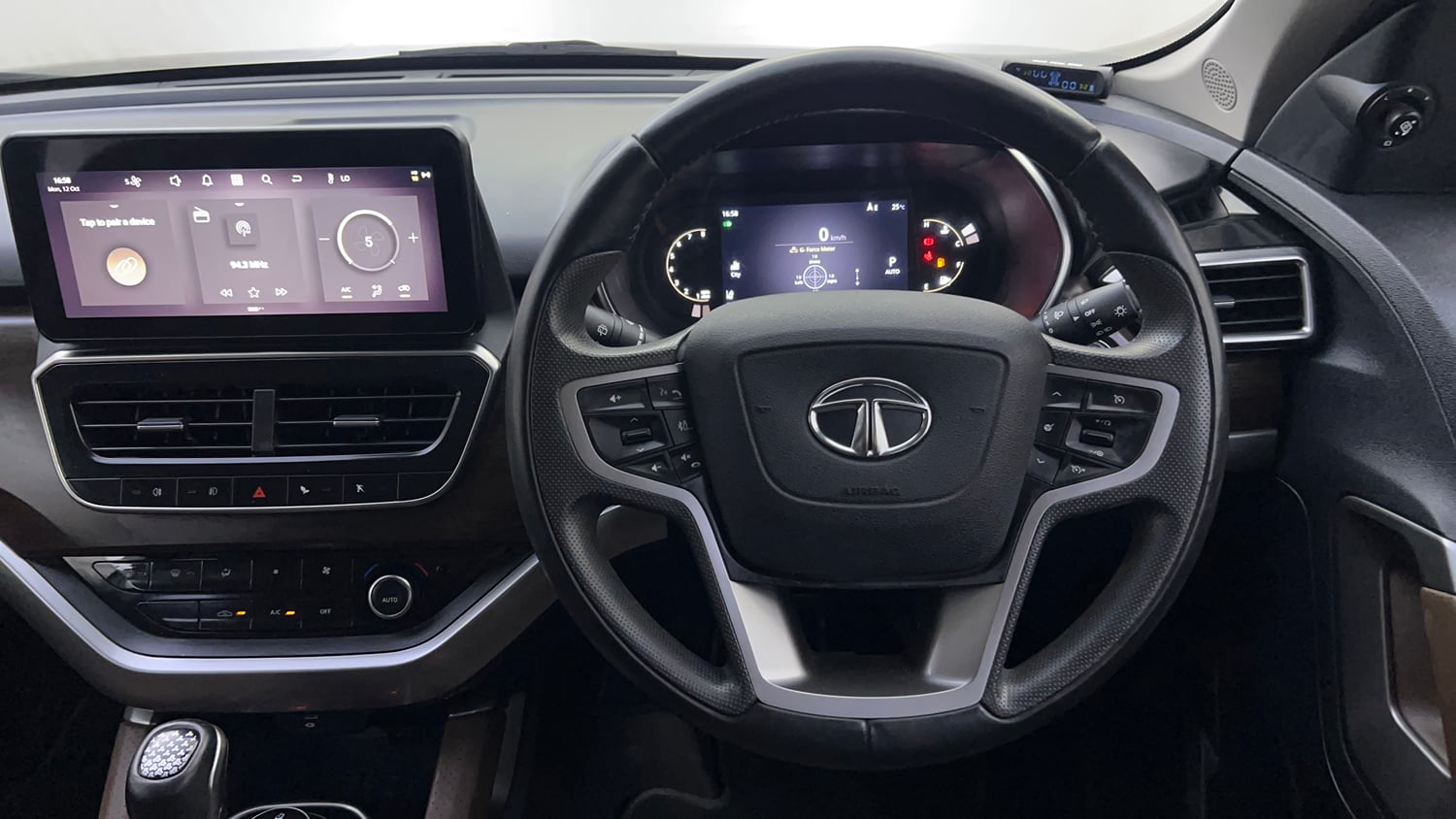 Used 2023 Tata Harrier XZA Plus (O) Diesel Automatic interior STEERING VIEW