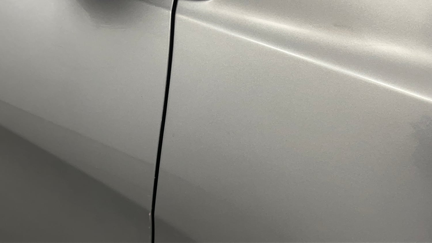 Used 2016 Maruti Suzuki Celerio ZXi AMT Petrol Automatic dents MINOR SCRATCH