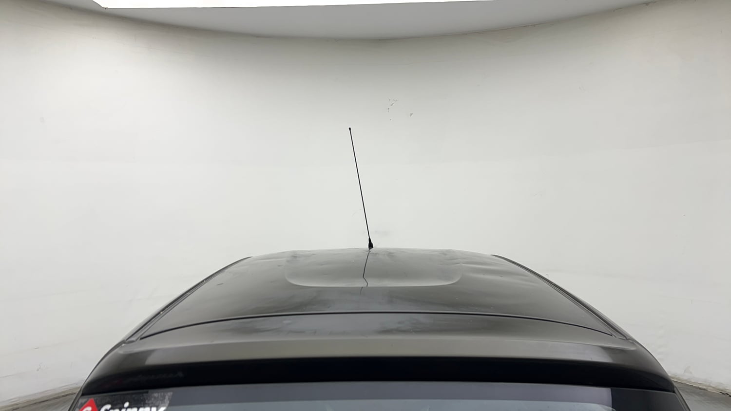 Used 2016 Renault Kwid RXT CNG (Outside Fitted) Cng Manual exterior EXTERIOR ROOF VIEW