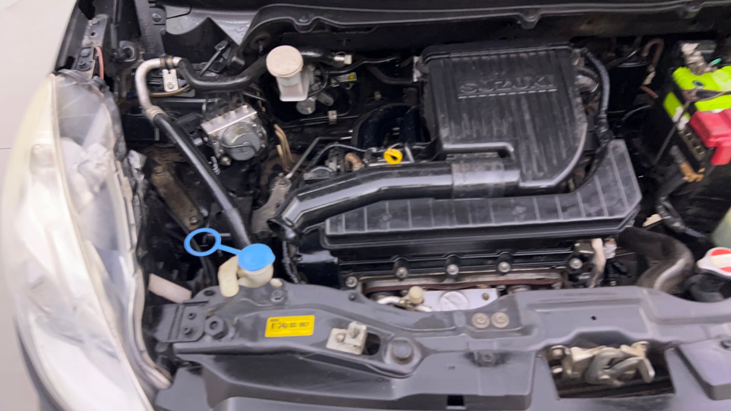 Used 2017 Maruti Suzuki Ertiga VXI Petrol Manual engine ENGINE RIGHT SIDE VIEW