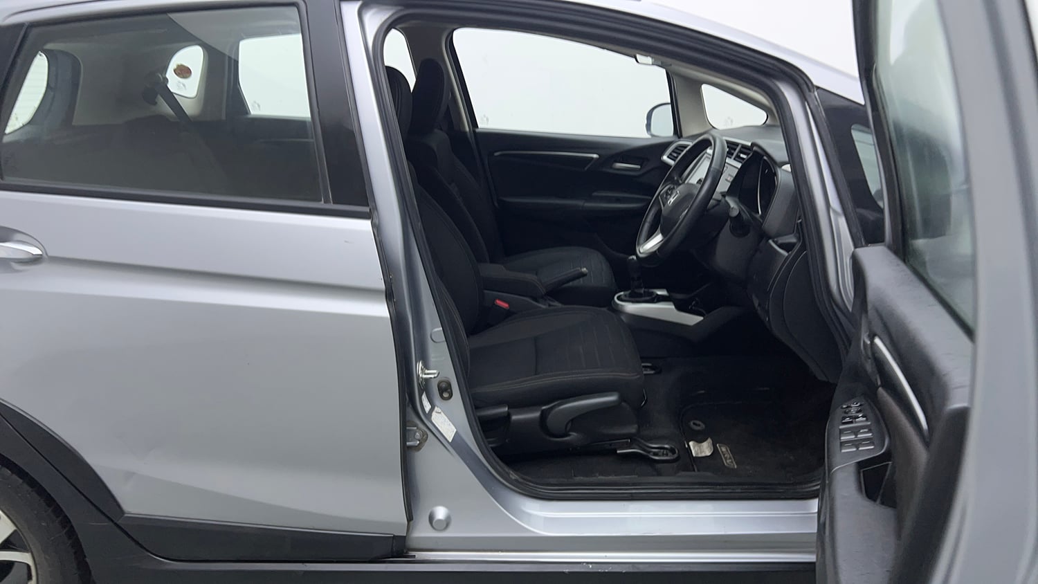 Used 2022 Honda WR-V VX MT Petrol Petrol Manual interior RIGHT SIDE FRONT DOOR CABIN VIEW