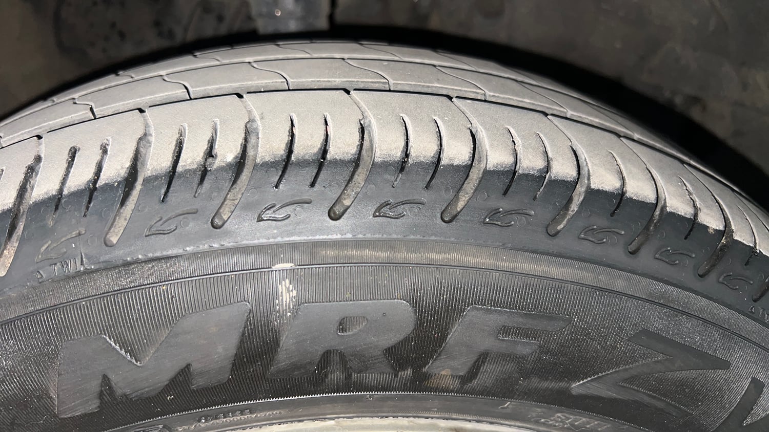 Used 2016 Honda Jazz VX Petrol Petrol Manual tyres RIGHT FRONT TYRE TREAD VIEW