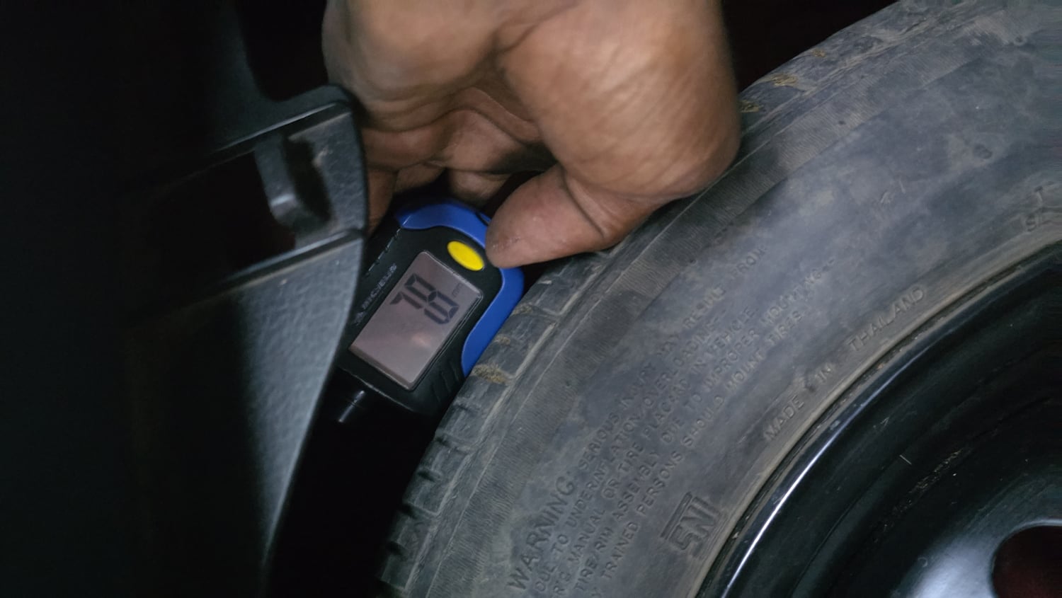 Used 2017 Maruti Suzuki Wagon R VXI Petrol Manual tyres SPARE TYRE VIEW