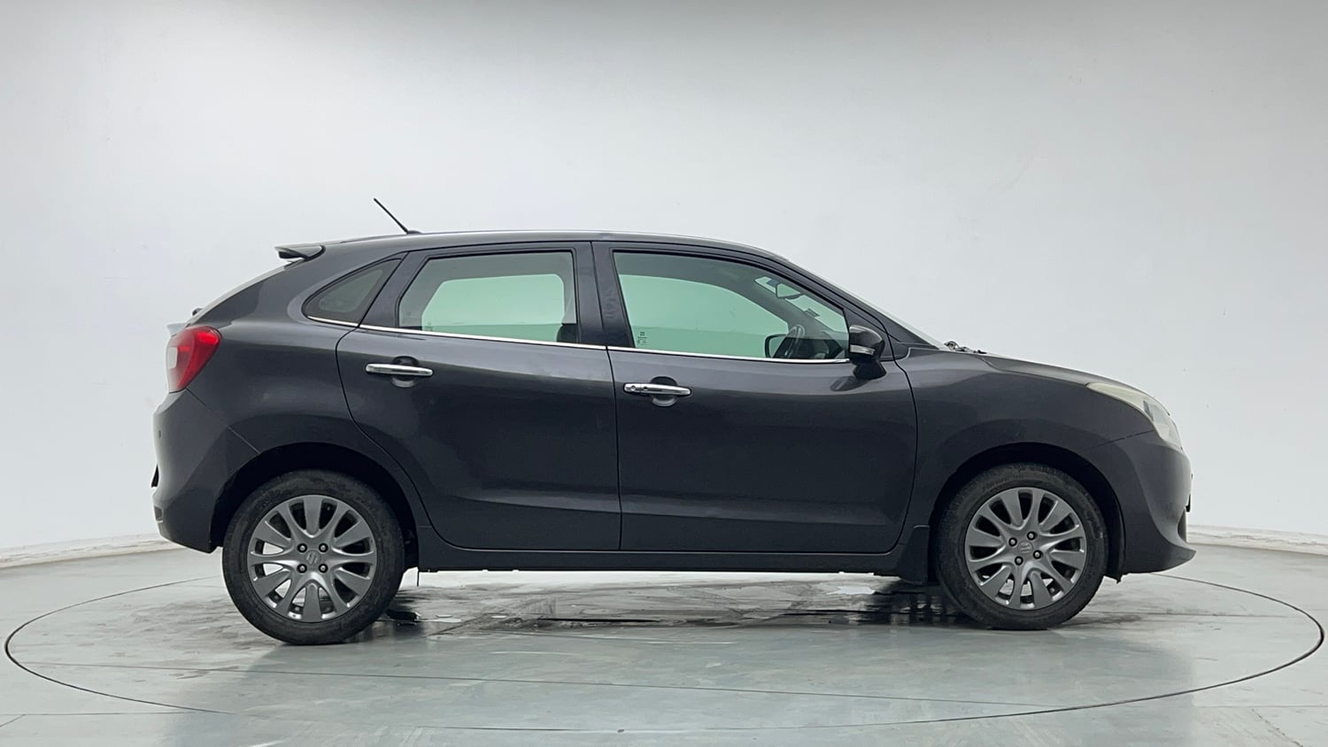 Used 2018 Maruti Suzuki Baleno Zeta 1.2 AT Petrol Automatic exterior RIGHT SIDE VIEW