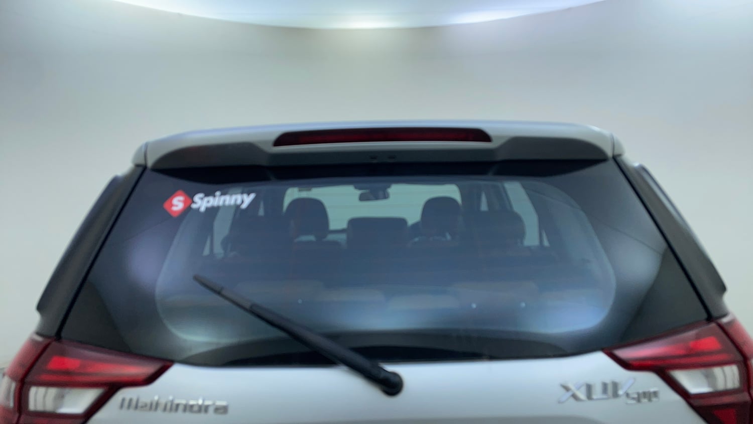 Used 2018 Mahindra XUV500 W11 AT Diesel Automatic exterior BACK WINDSHIELD VIEW