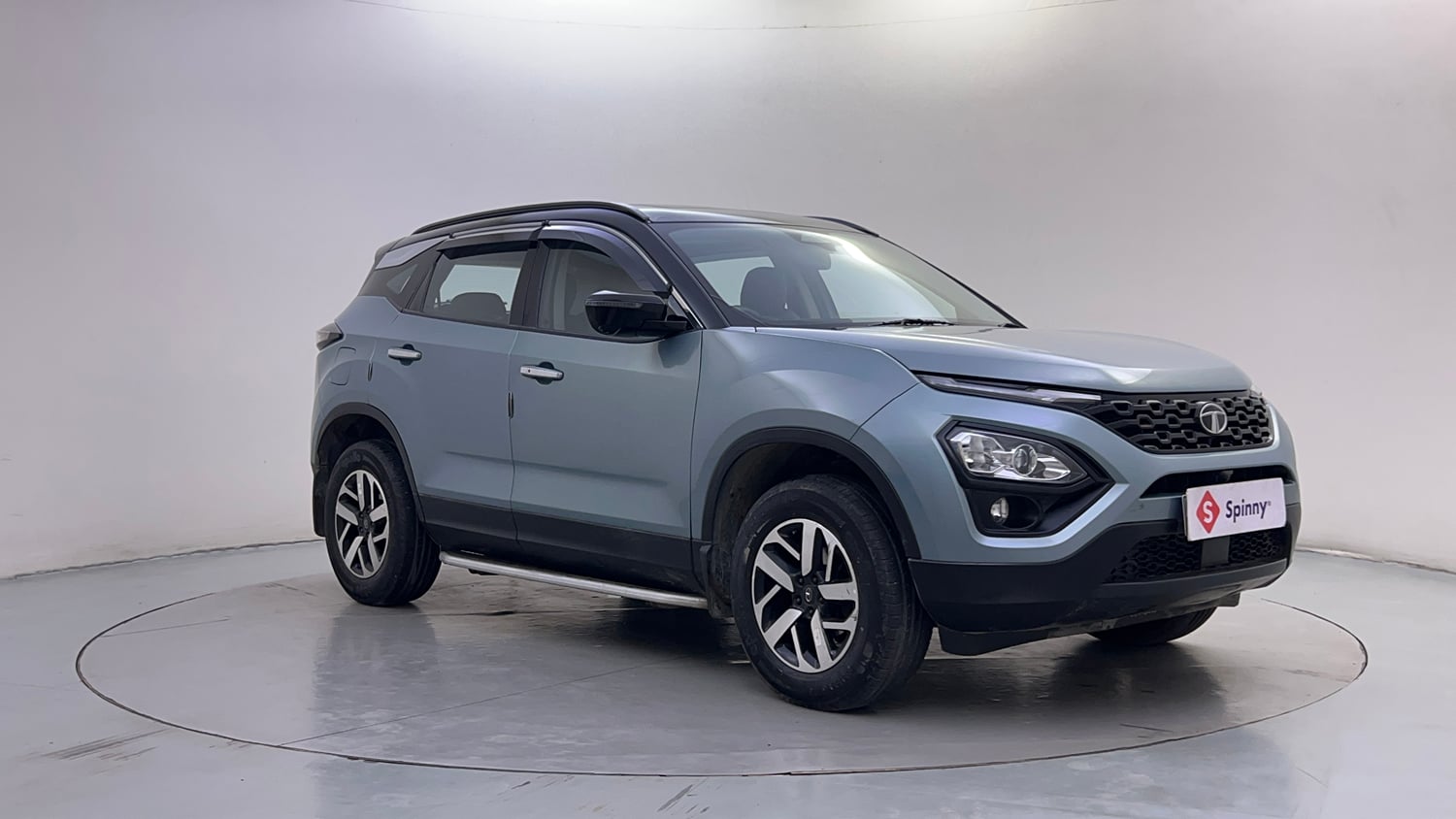 Used 2023 Tata Harrier XZA Plus (O) Diesel Automatic exterior RIGHT FRONT CORNER VIEW