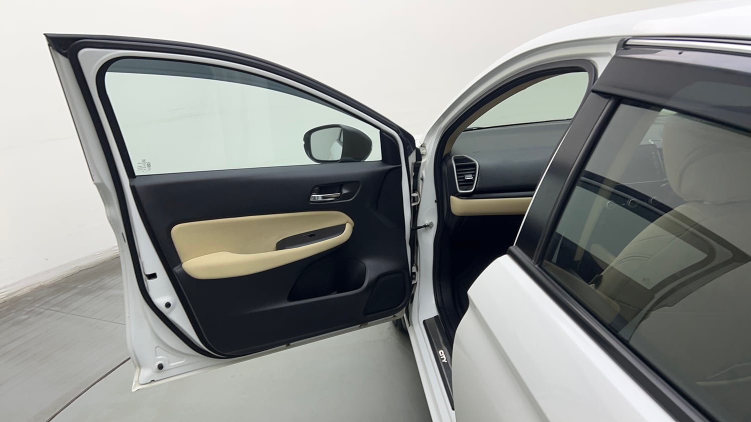Used 2024 Honda City Elegant Edition CVT Petrol Automatic interior LEFT FRONT DOOR OPEN VIEW