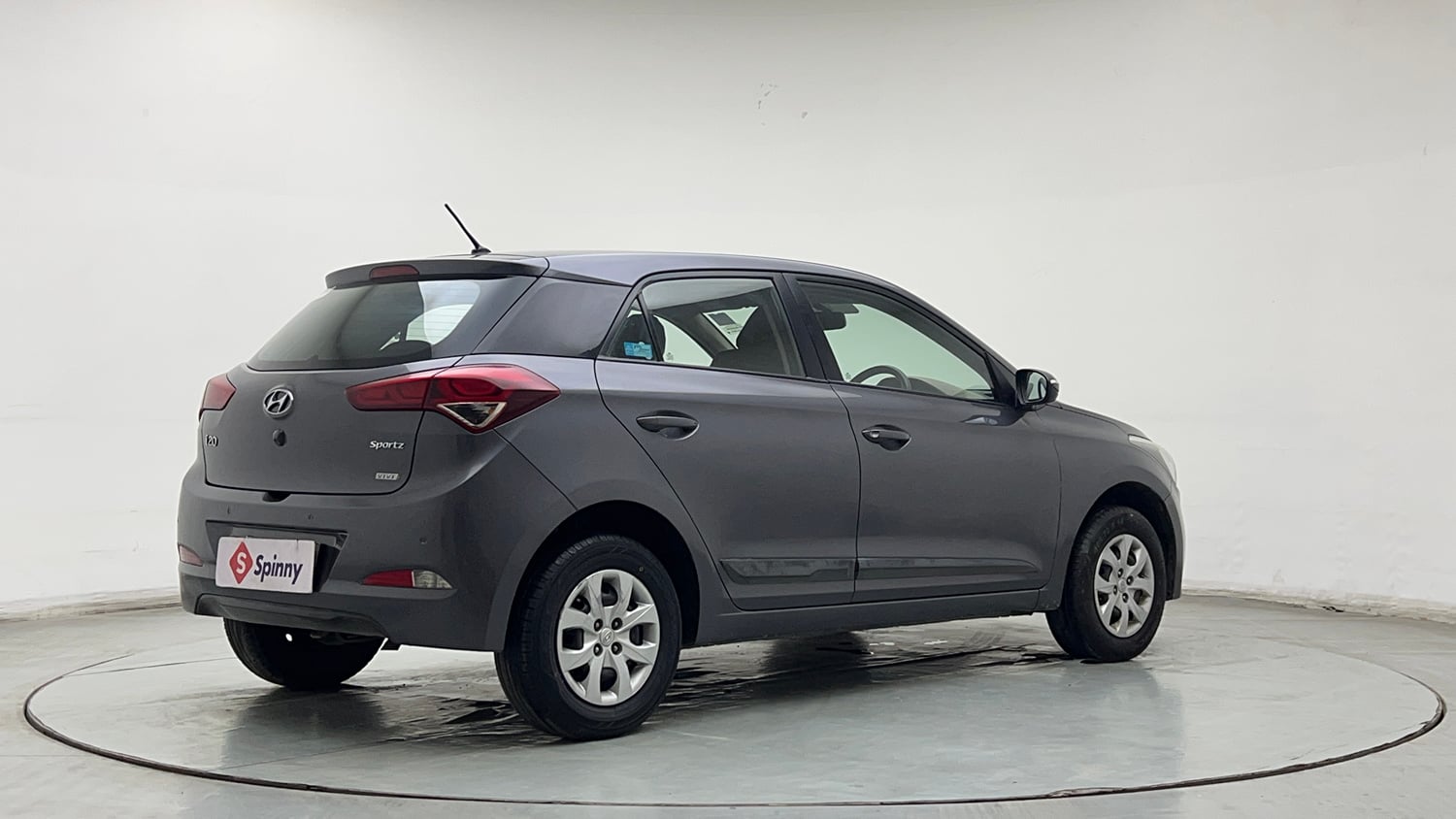 Used 2017 Hyundai Elite i20 Sportz 1.2 Petrol Manual exterior RIGHT REAR CORNER VIEW