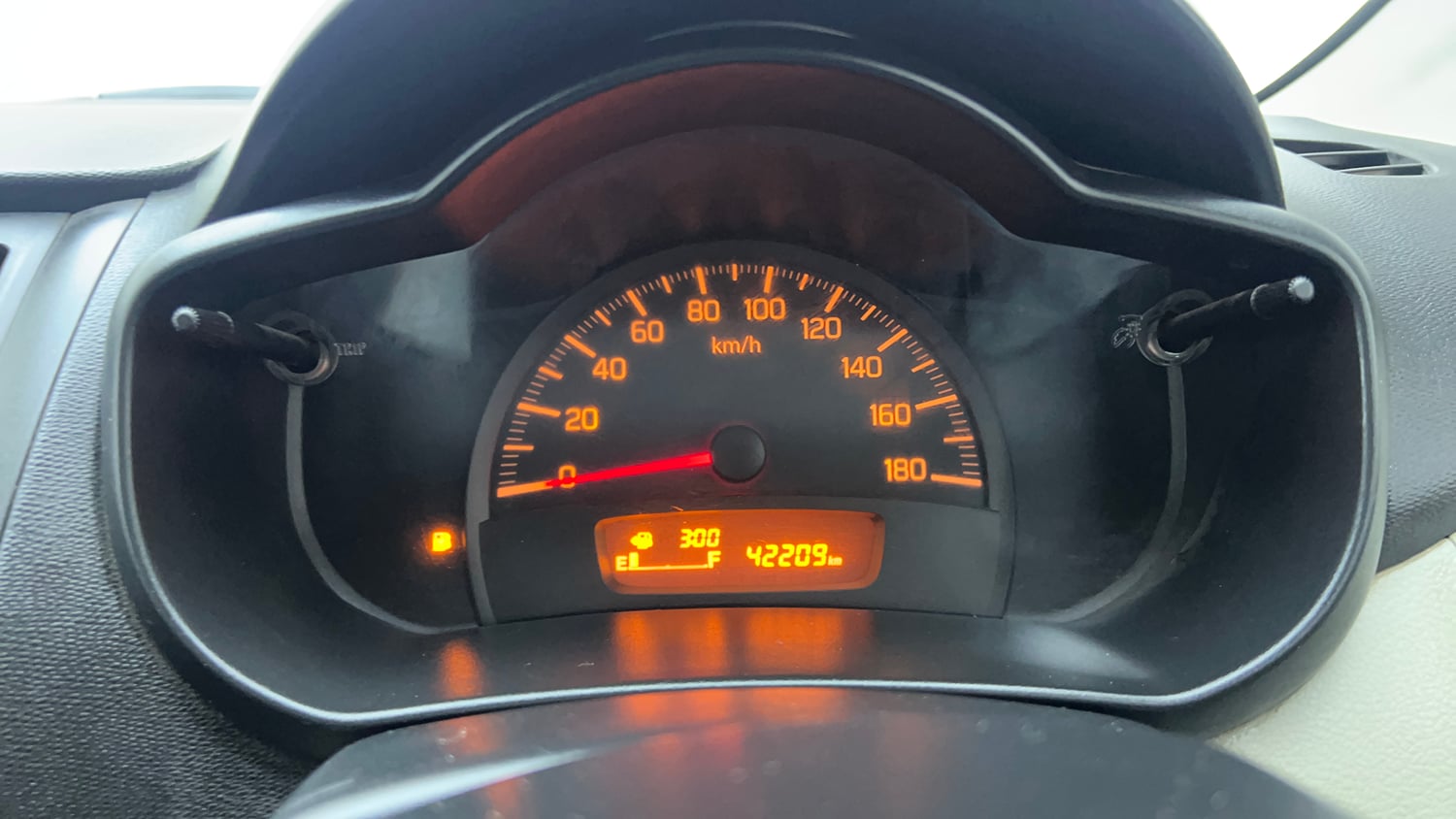 Used 2014 Maruti Suzuki Celerio LXi Petrol Manual interior CLUSTERMETER VIEW