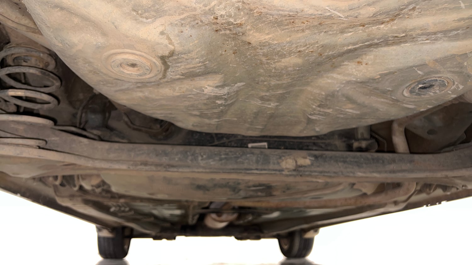 Used 2016 Maruti Suzuki Baleno Alpha 1.2 Petrol Manual extra REAR UNDERBODY VIEW (TAKEN FROM REAR)