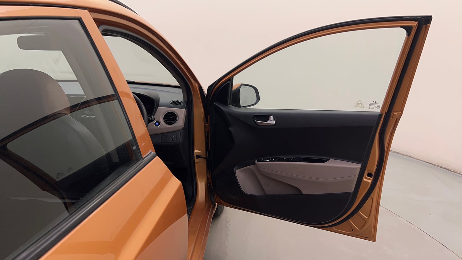 Used 2013 Hyundai Grand i10 Sportz 1.2 Kappa VTVT Petrol Manual interior RIGHT FRONT DOOR OPEN VIEW