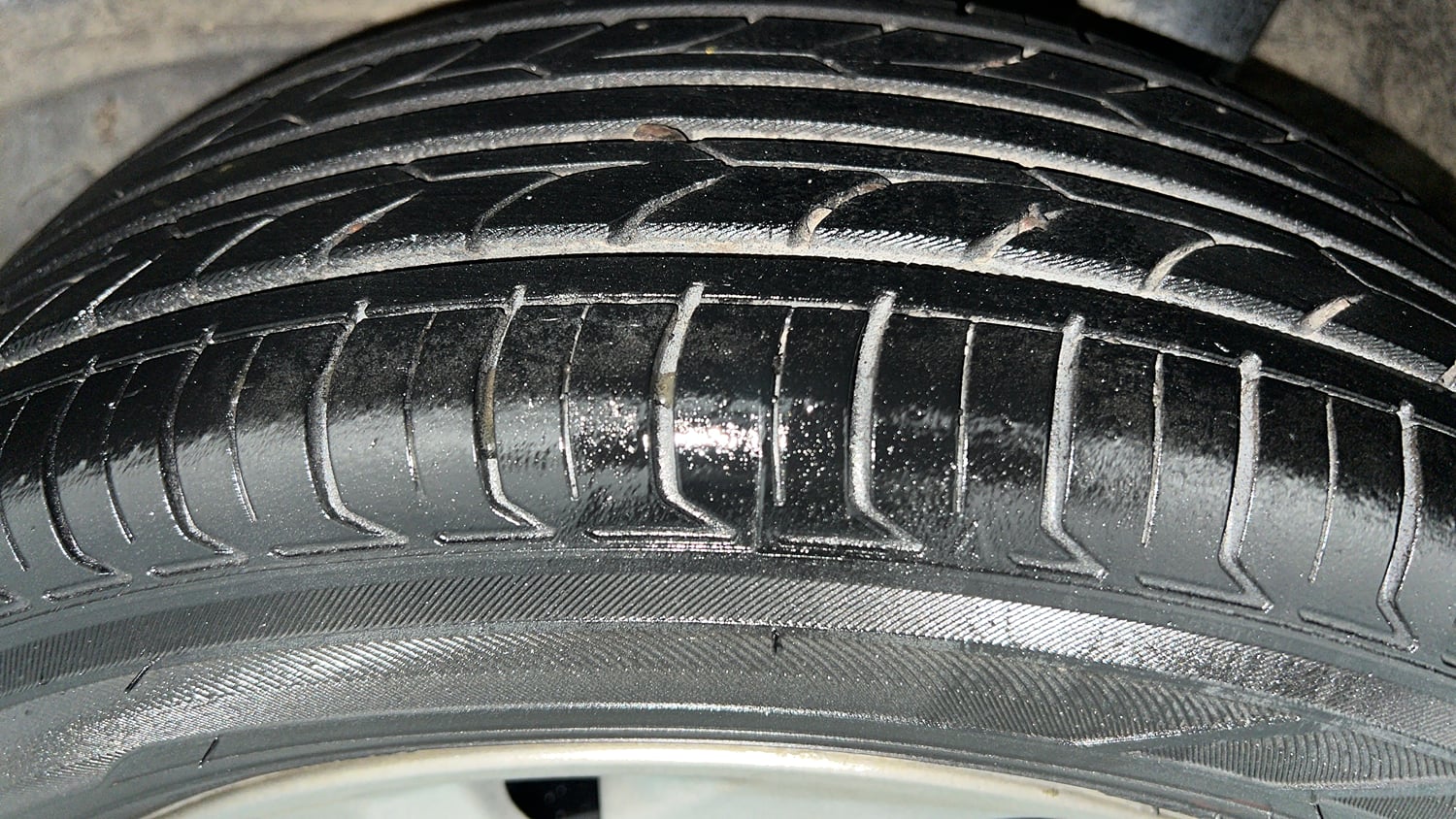 Used 2020 Honda Amaze 1.2 VX MT Petrol Petrol Manual tyres LEFT REAR TYRE TREAD VIEW