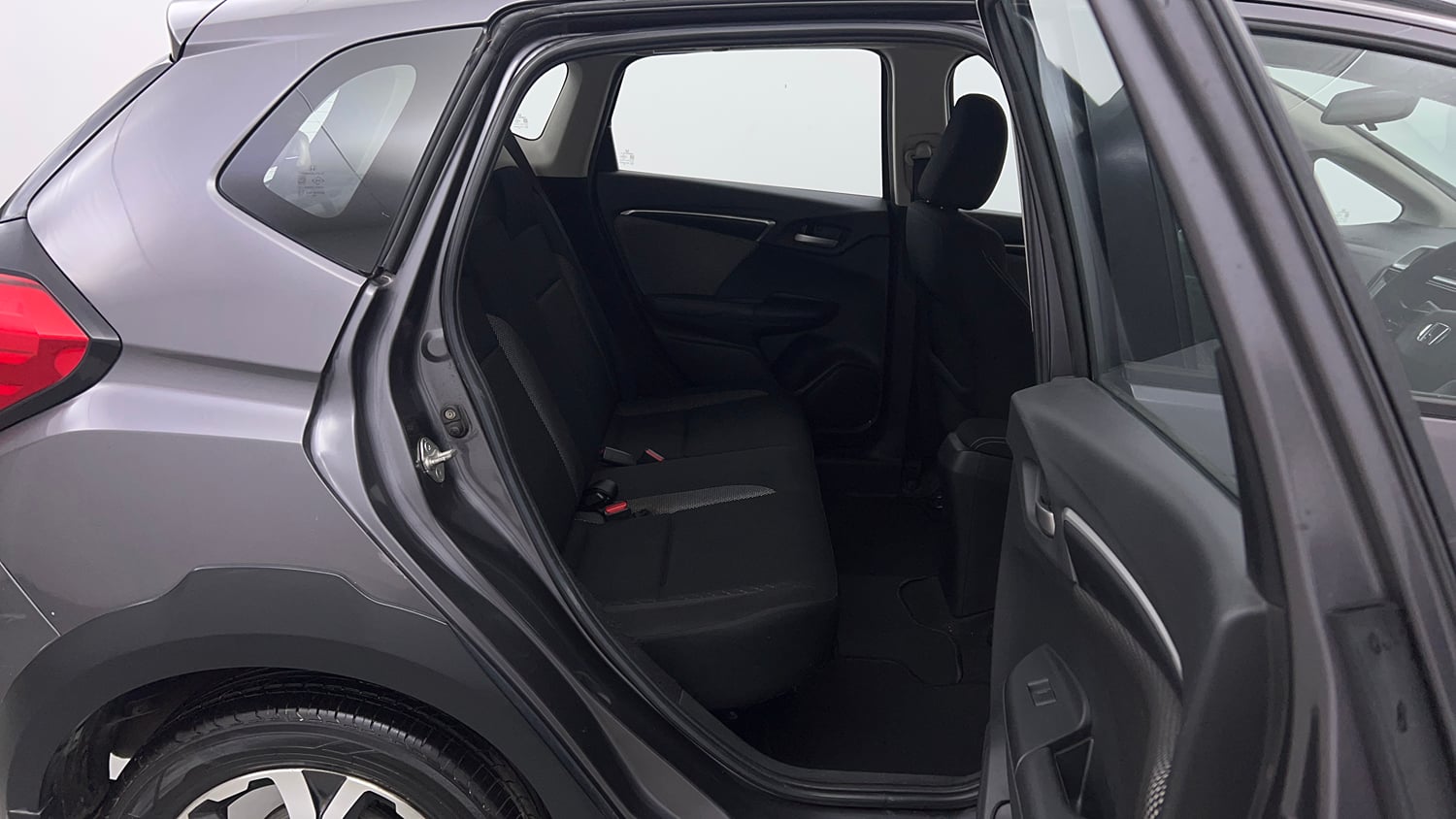 Used 2019 Honda WR-V VX MT Diesel Diesel Manual interior RIGHT SIDE REAR DOOR CABIN VIEW